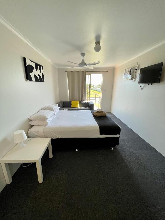 Geraldton'S Ocean West Holiday Units & Short Stay Accommodation Rum bild